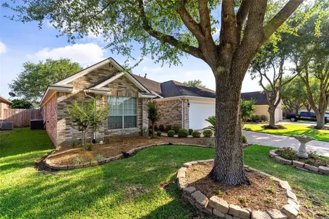 3135 Stratford Bend Drive Sugar Land TX 77498