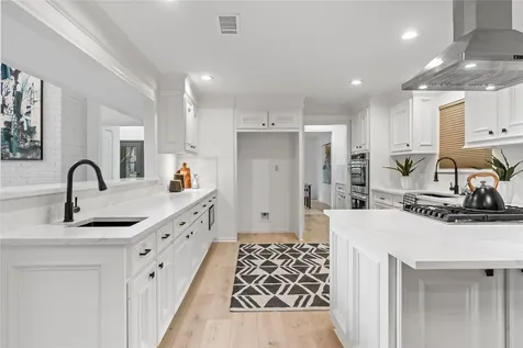 10911 Riverview Drive Houston TX 77042