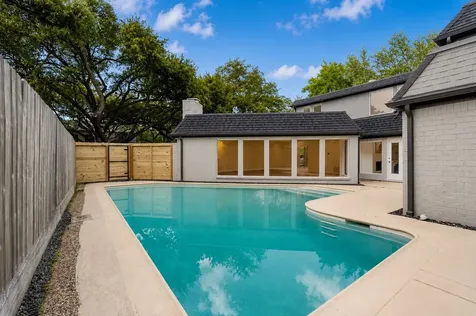 10911 Riverview Drive Houston TX 77042