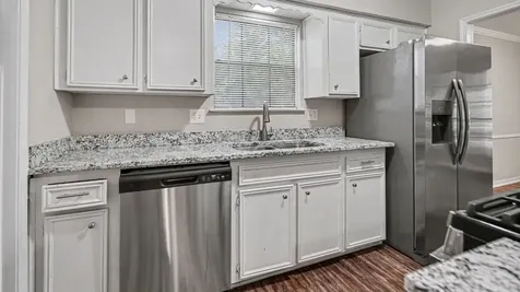 2702 Meandering Trail Houston TX 77339