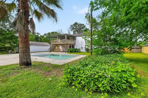 16219 Amcreek Road Houston TX 77068