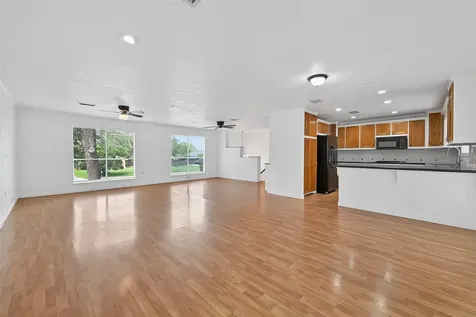 16219 Amcreek Road Houston TX 77068