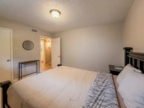 2574 Marilee Lane 23 Houston TX 77057