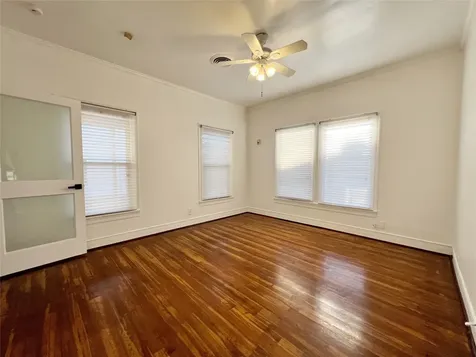 1964 Norfolk Street Houston TX 77098