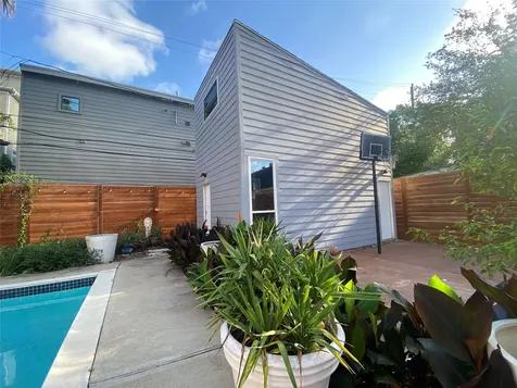 1964 Norfolk Street Houston TX 77098