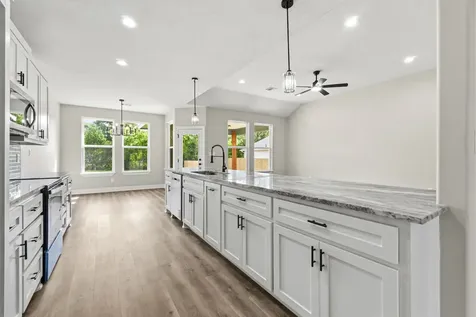 1208 Ada Street New Waverly TX 77358