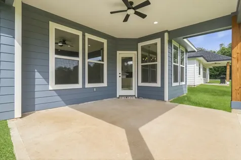 1208 Ada Street New Waverly TX 77358