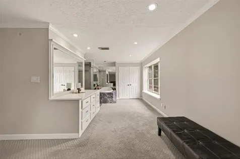 2814 Shadowdale Drive Houston TX 77043