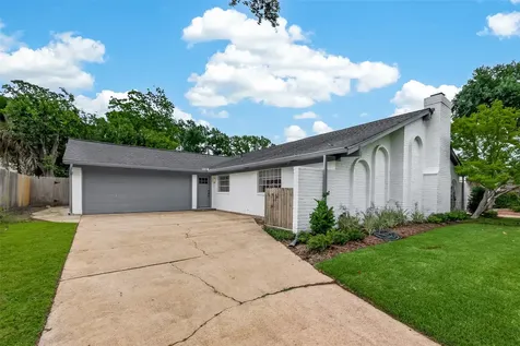 2814 Shadowdale Drive Houston TX 77043