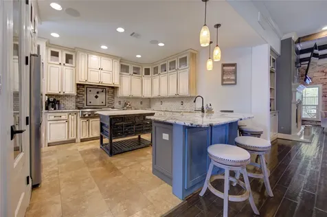 1106 Lasso Court Alvin TX 77511