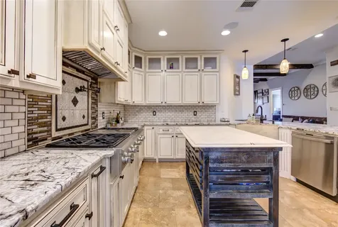 1106 Lasso Court Alvin TX 77511