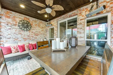 1106 Lasso Court Alvin TX 77511