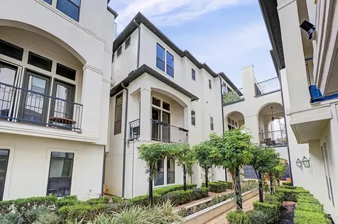 634 Nagle Street Houston TX 77003