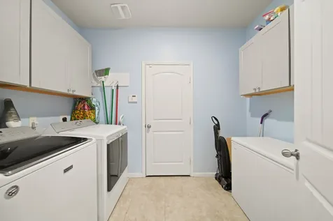 2725 Merlin Lane Pearland TX 77581