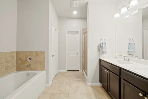 2725 Merlin Lane Pearland TX 77581