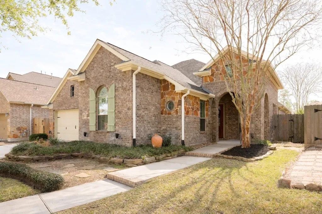 27515 Chris Ridge Court Spring TX 77386