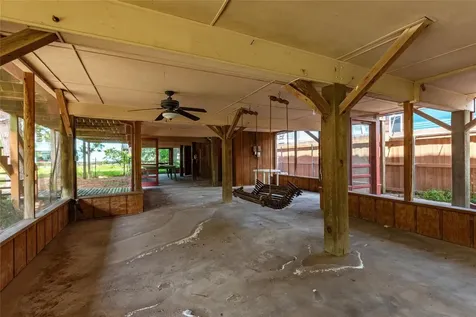 631 E Shore Drive Clear Lake Shores TX 77565