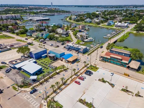 631 E Shore Drive Clear Lake Shores TX 77565