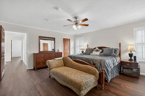 1022 Rose Circle College Station TX 77840