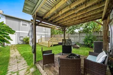 3330 Avenue O 1/2 Galveston TX 77550