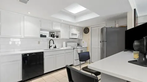 14777 Wunderlich Drive 2013 Houston TX 77069
