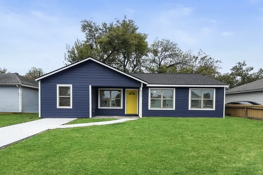 2313 Ingersol Avenue Pasadena TX 77506