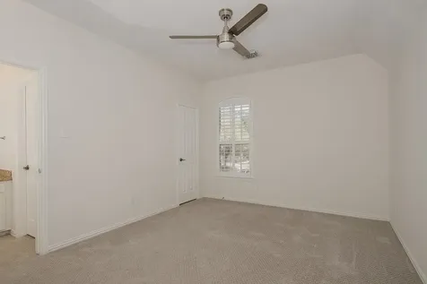 11 Lansdowne The Woodlands TX 77382