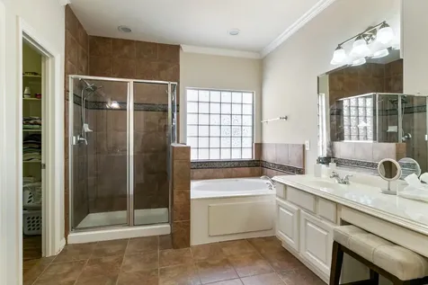2922 Royal Oaks Crest Houston TX 77082