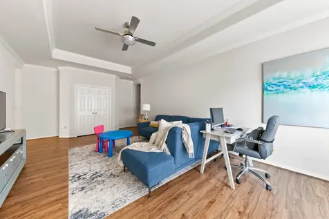 2922 Royal Oaks Crest Houston TX 77082