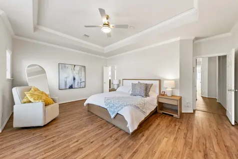2922 Royal Oaks Crest Houston TX 77082