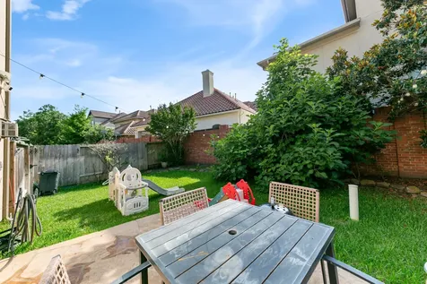 2922 Royal Oaks Crest Houston TX 77082