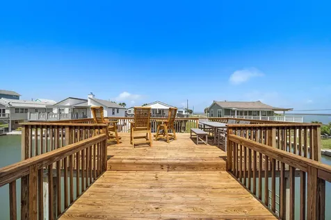 16506 Tampico Way Galveston TX 77554