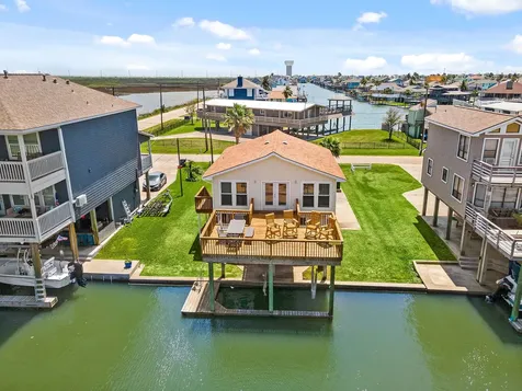 16506 Tampico Way Galveston TX 77554