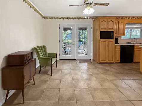 2570 County Road Woodville TX 75979
