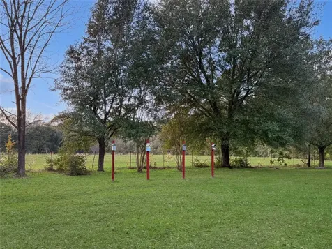 2570 County Road Woodville TX 75979