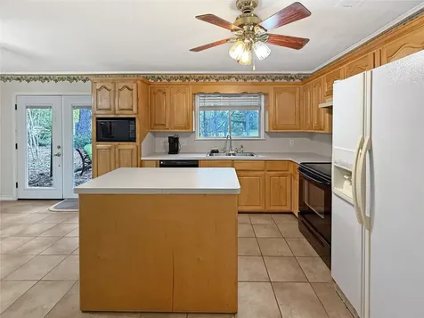 2570 County Road Woodville TX 75979