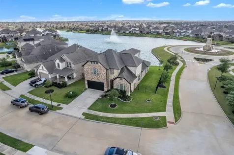 3919 Cantone Grotto Court Katy TX 77493