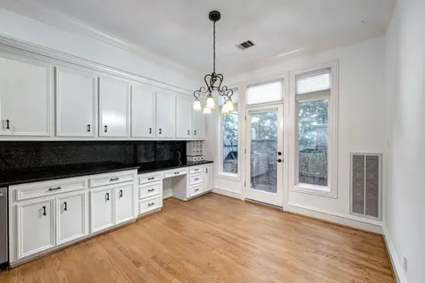 1221 Wynden Court Houston TX 77056