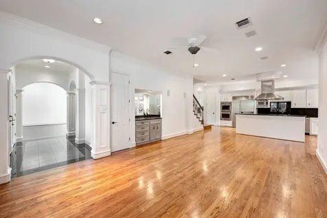 1221 Wynden Court Houston TX 77056