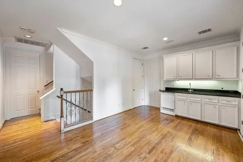 1221 Wynden Court Houston TX 77056
