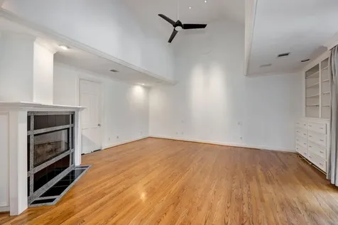 1221 Wynden Court Houston TX 77056