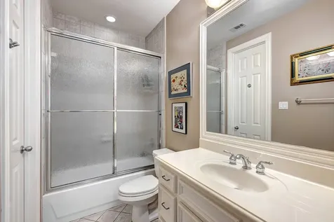 1221 Wynden Court Houston TX 77056