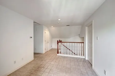 1221 Wynden Court Houston TX 77056