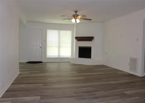 1802 Sleepy Creek Way Pearland TX 77581