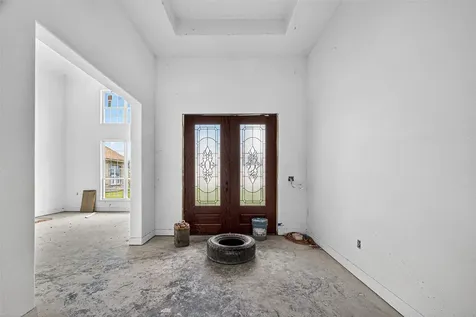 1013 Battlebell Road Highlands TX 77562