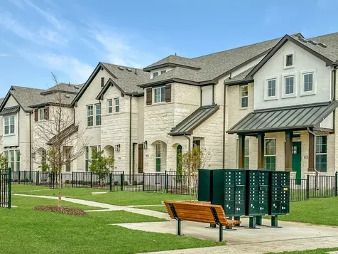2920 Elle Drive Grand Prairie TX 75052