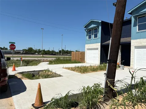 2714 Sam Wilson Street Houston TX 77020