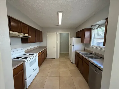 2815 Fir Crest Court Stafford TX 77477