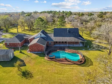 17325 Mclean Road Cr104 Pearland TX 77584