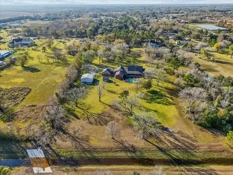17325 Mclean Road Cr104 Pearland TX 77584